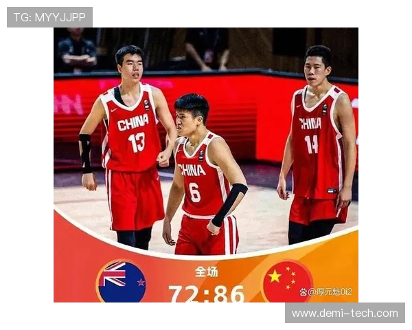 中国男篮迎战强敌，季后赛前景堪忧，球迷期待逆袭奇迹